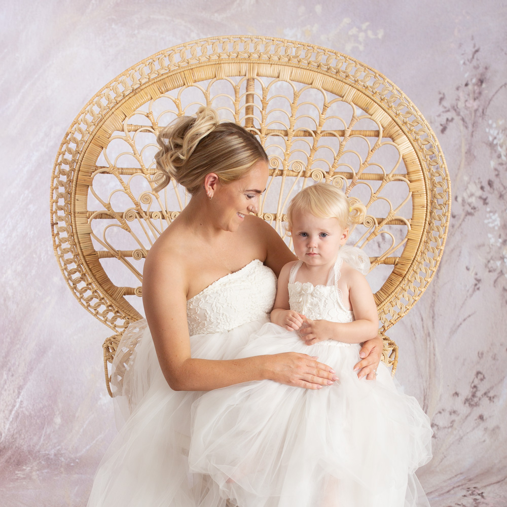 mummy-and-toddler-daughter-at studio-maternity-session-in-adelaide